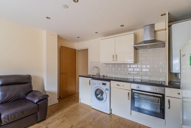 2 bed house, North Road, Gabalfa, Cardiff, CF143BL - Image 1
